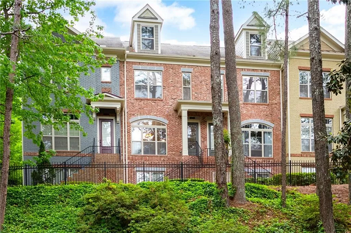 410 Mount Paran Rd